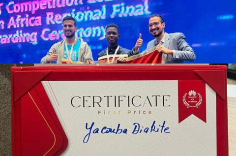 L'étudiants ivoirien Yacouba Diabate, Champion de Tunisie à la Huawei ICT competition dans la catégorie cloud