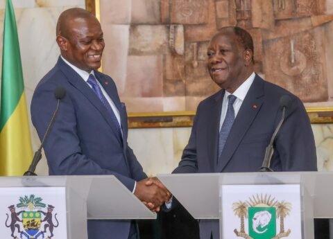 Le président de transition gabonais est arrivé à Abidjan pour une visite de travail et d’amitié