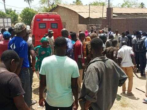 Côte d'Ivoire : Mystère à Cocody, une mère et son fils retrouvés morts dans un magasin