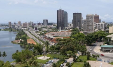 Côte d'Ivoire : Le CNDH appelle la communauté LGBTQ+ à la prudence