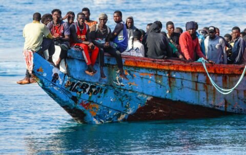 142 migrants sénégalais débarquent aux Canaries