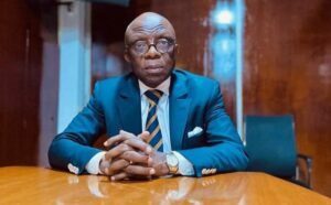Côte d’Ivoire : Dagbo Godé Pierre suspendu du FPI pour manquements disciplinaires