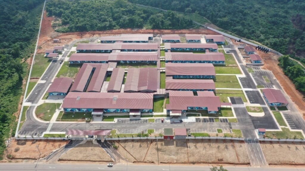 Santé : L'Hôpital Régional d'Adzopé, meilleur centre de Côte d'Ivoire aux Awards 2024